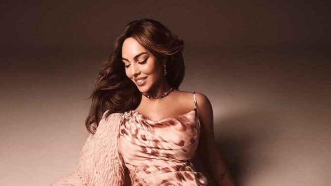 Georgina Rodriguez stars in Guess’s 2024 holiday campaign Georgina Rodriguez stars in Guess's 2024 holiday campaign