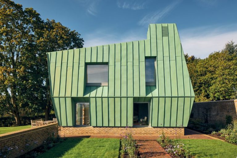 Adrian James Architects Unveils Origami-Inspired Copper House Adrian James Architects Unveils Origami-Inspired Copper House