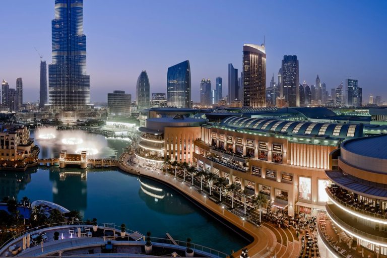 Luxury Shopping in Dubai: The Ultimate Guide to Top Malls and Exclusive Boutiques luxury shopping
