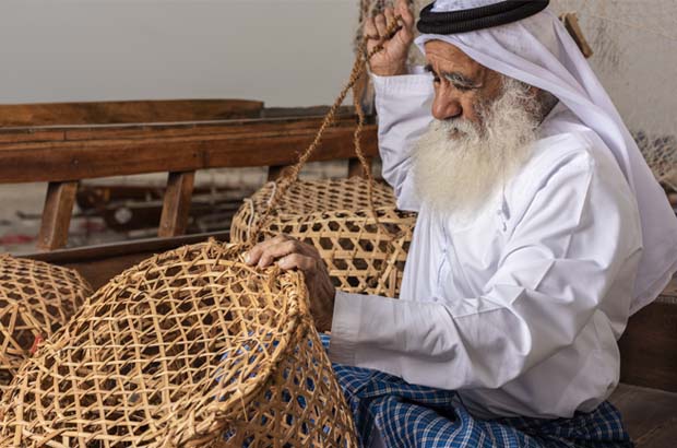 Preserving Heritage: An In-Depth Look at Traditional Emirati Crafts traditional Emirati crafts