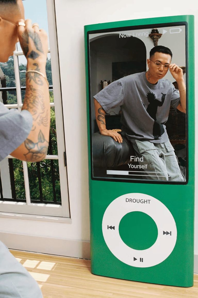 Drought’s iMirror Revives iPod Nano Design for Limited Restock Drought's iMirror Revives iPod Nano Design for Limited Restock