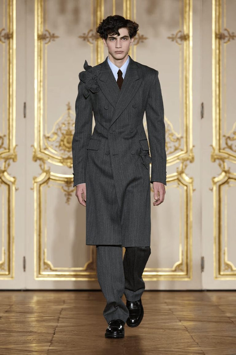 WOOYOUNGMI FW25 Collection Highlights Modern Sophistication WOOYOUNGMI FW25 Collection Highlights Modern Sophistication