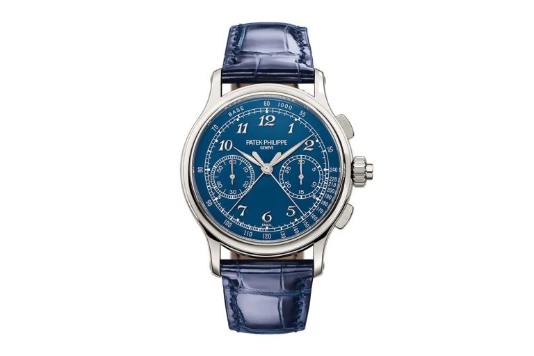 Patek Philippe Discontinues Nautilus Moonphase 5712A Patek Philippe Officially Discontinues the Nautilus Moonphase 5712A