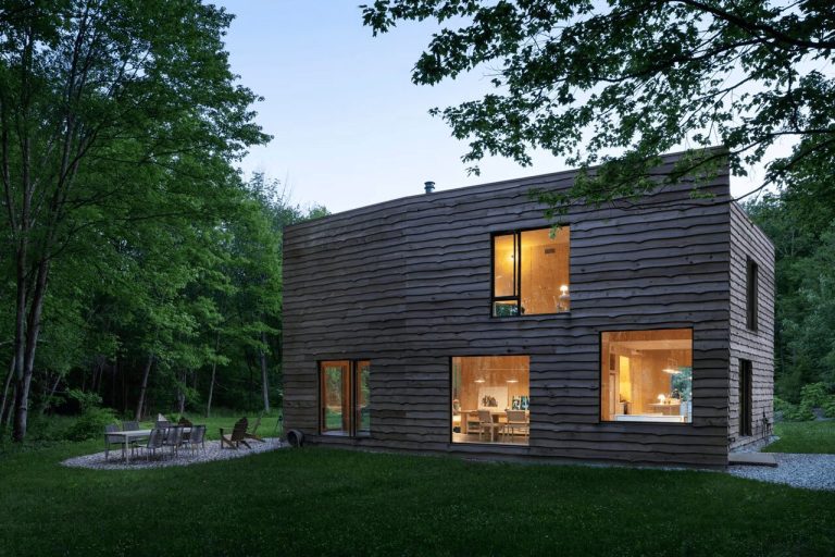 nARCHITECTS Debuts Sustainable CLT Lakehouse in NY nARCHITECTS Debuts Sustainable CLT Lakehouse in NY