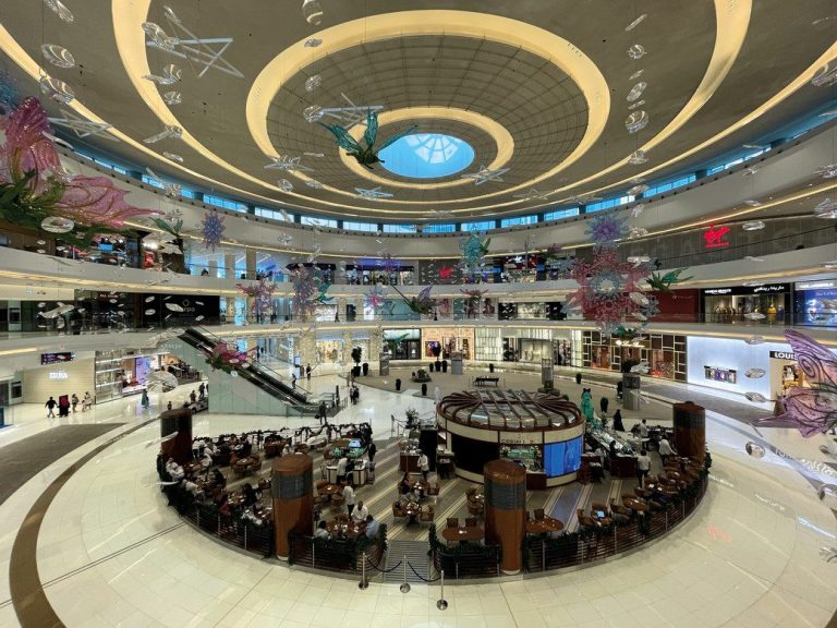 Luxury Lifestyle Trends in Dubai: Indulge in the Latest High-End Experiences luxury lifestyle trends