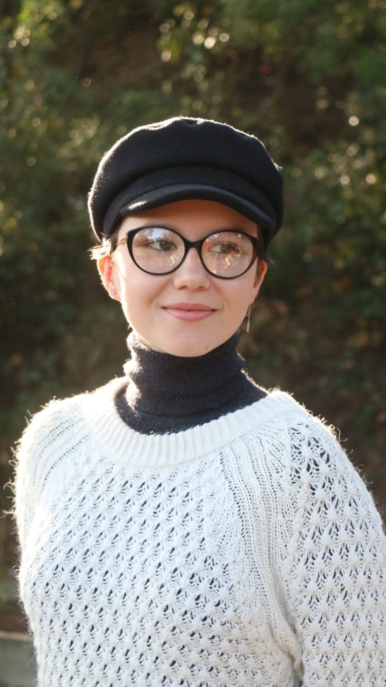 Manon Auclair (ethemos): Enchanting Concept Artist and Illustrator from France Illustration by Manon Auclair (ethemos) featuring a fantastical creature in a whimsical landscape, showcasing her unique style and magical storytelling.