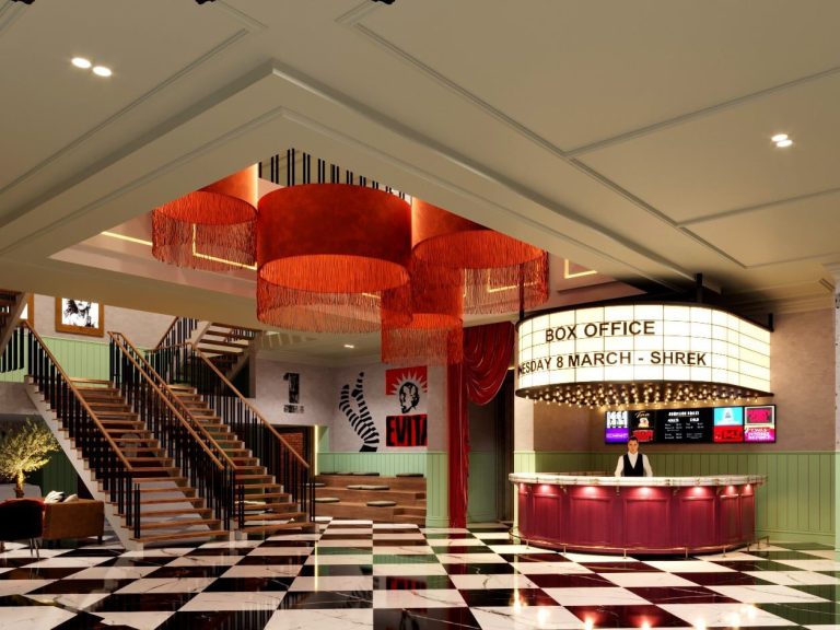 Mall of the Emirates Opens New Arts Venue Mall of the Emirates Opens New Arts Venue