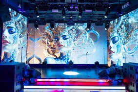 Chalet Berezka Reopens at Nakheel Mall: A New Experience of Russian Cuisine and Culture Guests enjoying traditional Russian dishes at Chalet Berezka's new rooftop location in Nakheel Mall, Palm Jumeirah, featuring live music and vibrant evening shows.