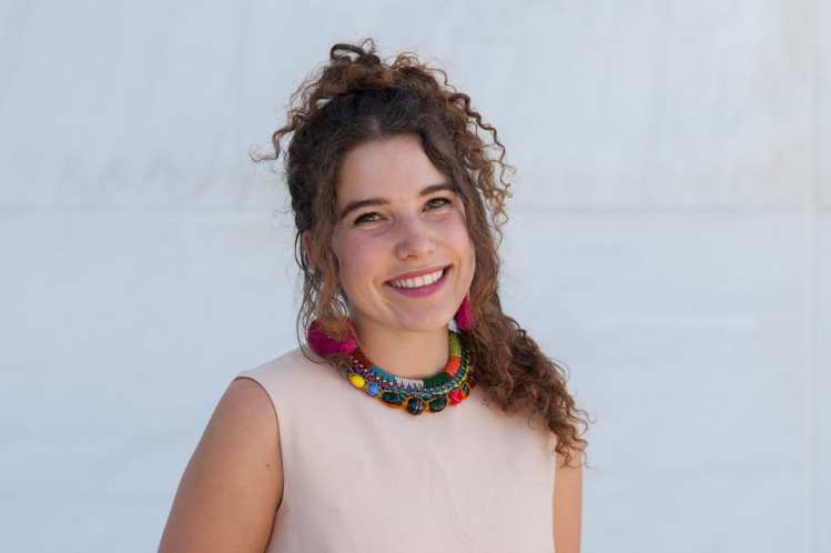 Kate Pincus-Whitney on How Her Vivid Tablescapes Represent the World Around Her