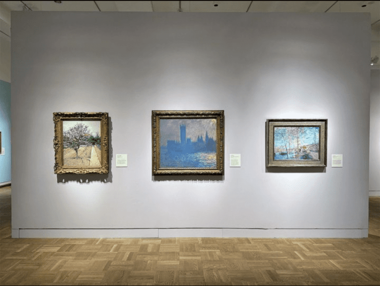 Holographic Art Rises as Monet and Museum Donation Shine Holographic Art Rises as Monet and Museum Donation Shine
