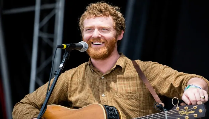 Glen Hansard Accident